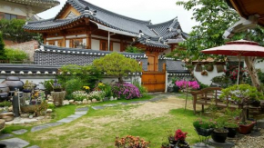 Hanok Madang